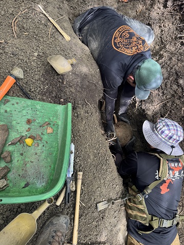 ４月沖縄 遺骨収容 3日目