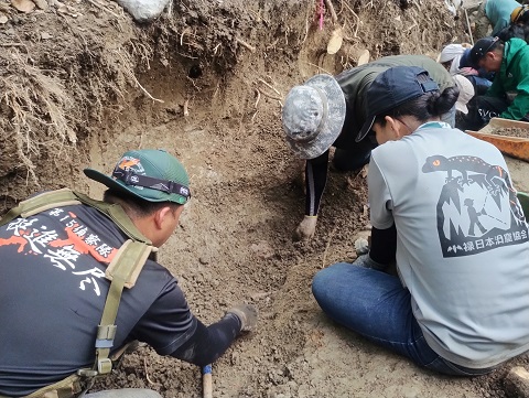 ８月沖縄 遺骨収容 3日目