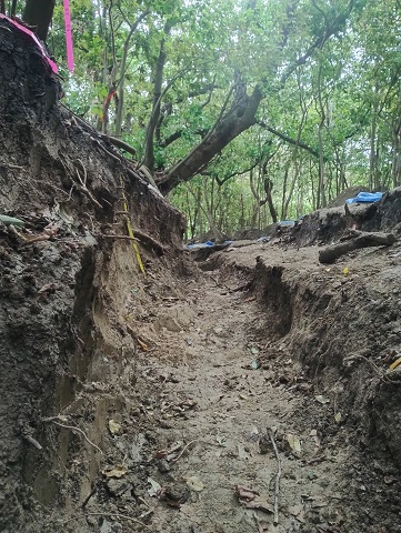 ８月沖縄 遺骨収容１１日目